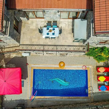 Candy Stone, Private Pool For 8 People 公寓